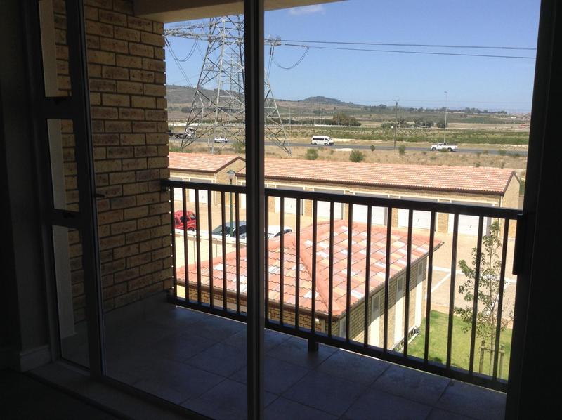 2 Bedroom Property for Sale in Brackenfell South Western Cape